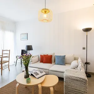 https://hi-urban-mlaga-centro.1costadelsol.com